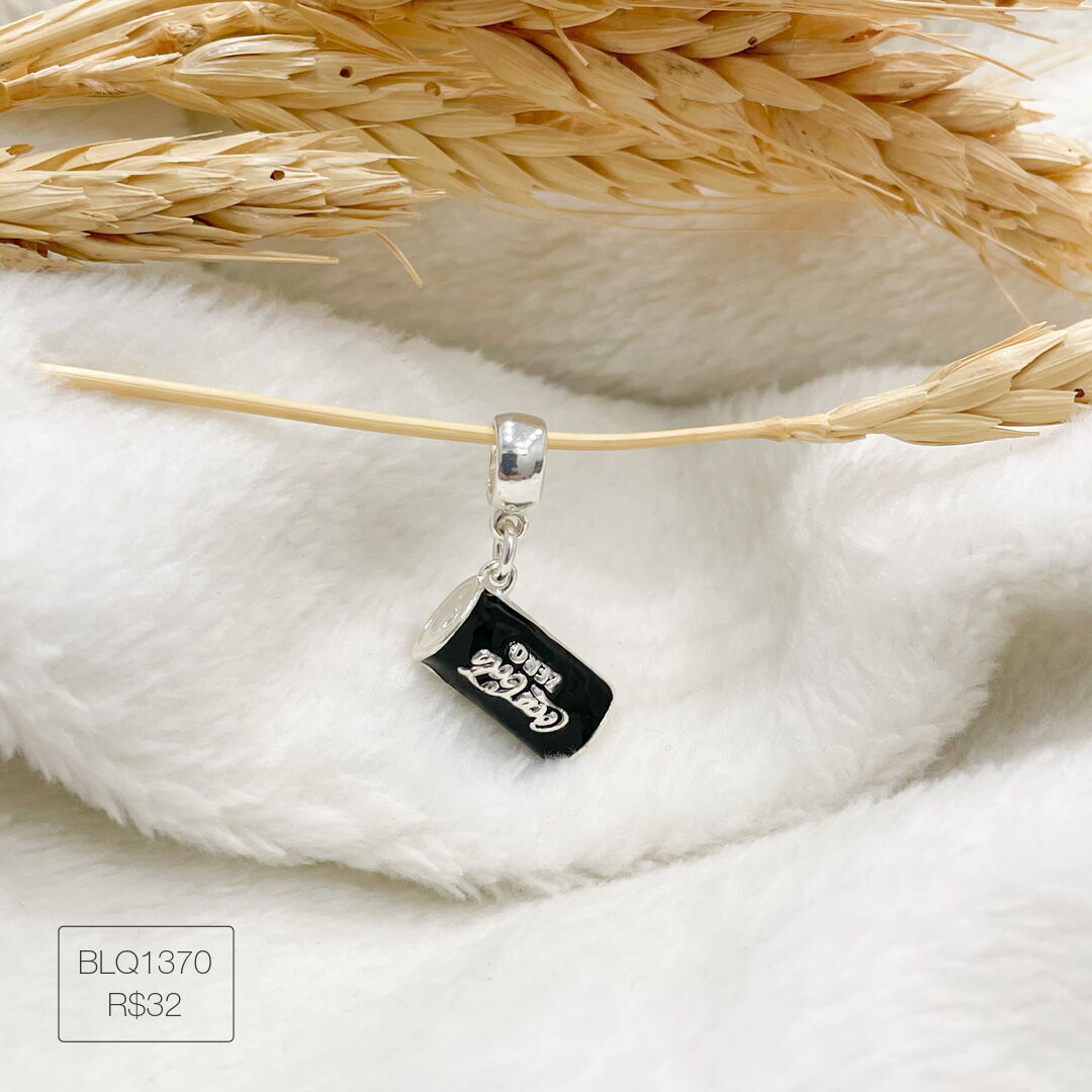 Berloque Coca Zero Pendurado Esmaltado Prateado